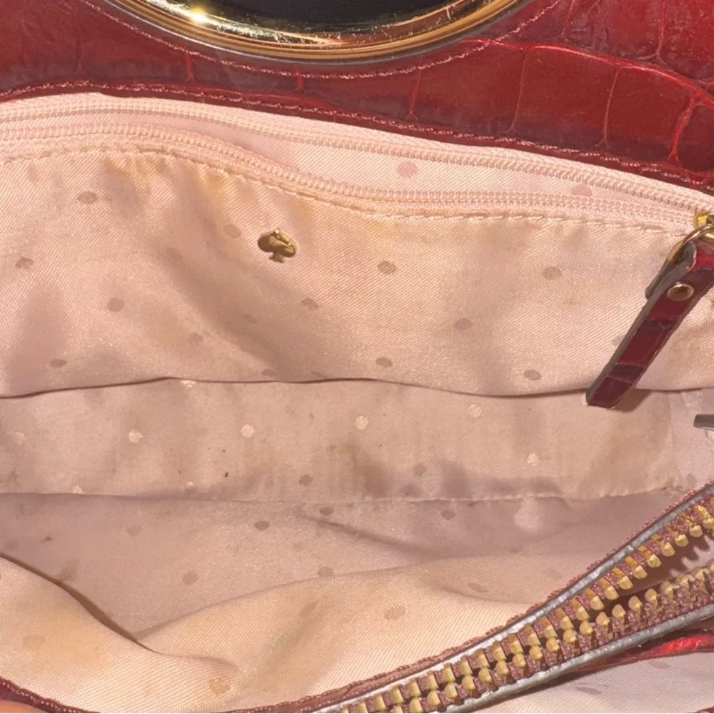 KATE SPADE NEW YORK SAM MEDIUM CROC-EMBOSSED BRACELET SATCHEL BAG IN BURGUNDY